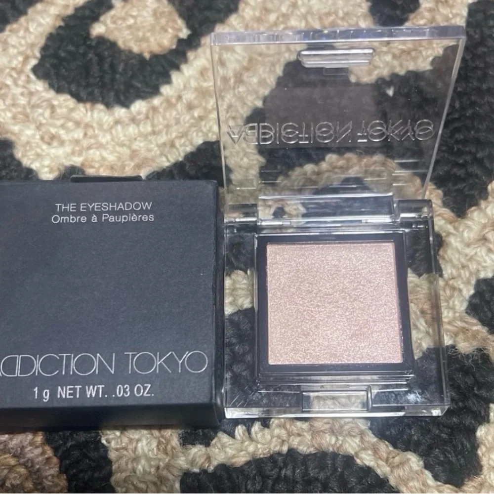 Addiction Tokyo The Eyeshadow (Engaged 011P)